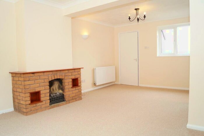2 Bedroom Semi-Detached House To Rent In Tavistock, PL19