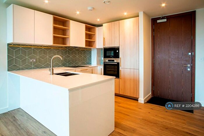 1 Bedroom Flat To Rent In Alington House, London, N8