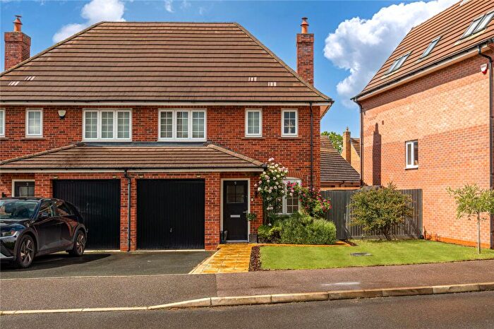3 Bedroom Semi-Detached House For Sale In Hoffman Walk, Stewartby, Bedfordshire, MK43