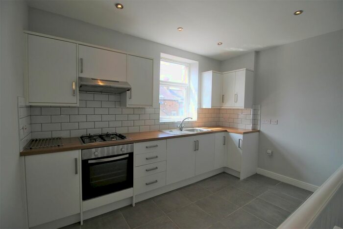 2 Bedroom Property To Rent In Bradshaw Street, Lancaster, LA1