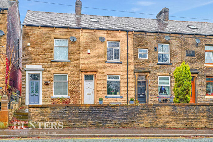 3 Bedroom Terraced House For Sale In Featherstall Road, Littleborough, OL15