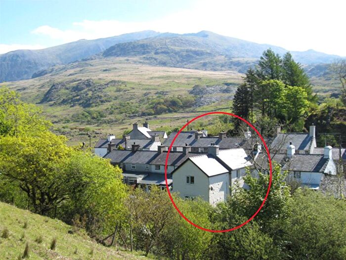 4 Bedroom Terraced House For Sale In Rhyd Ddu, Caernarfon, Gwynedd, LL54