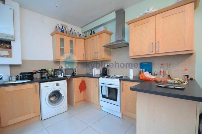 4 Bedroom Terraced House To Rent In Welland Street, Leicester, LE2