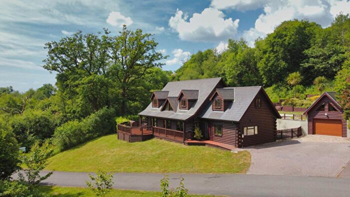 4 Bedroom Detached House For Sale In Thistledome, Oakmead Road, Llanharan, CF72