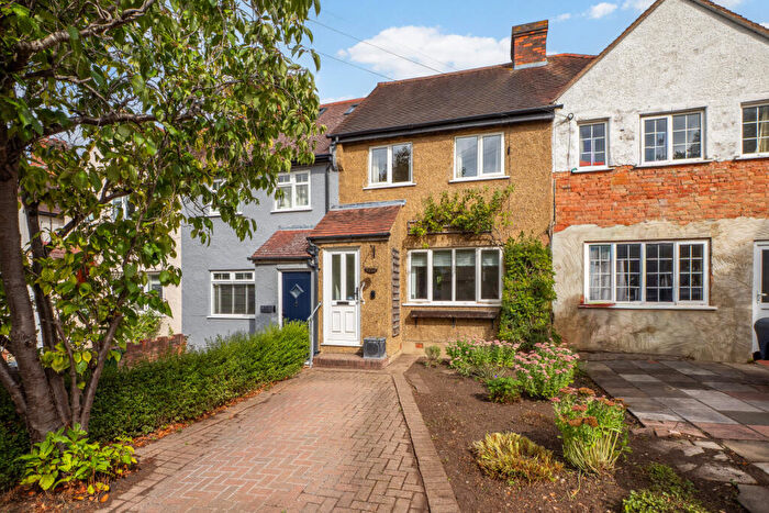3 Bedroom Terraced House For Sale In Alberta Avenue, Cheam, Sutton, SM1