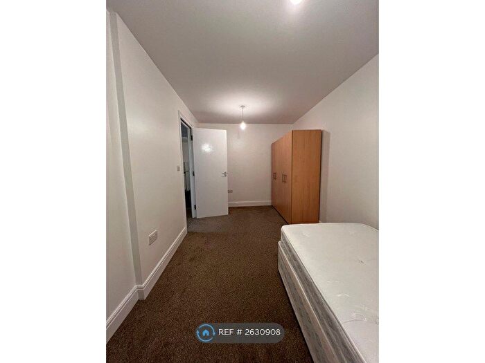 1 Bedroom Flat To Rent In Vartry Road, London, N15