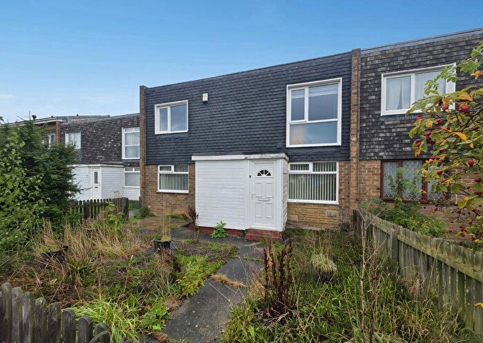 2 Bedroom Flat For Sale In Doxford Place, Cramlington, NE23