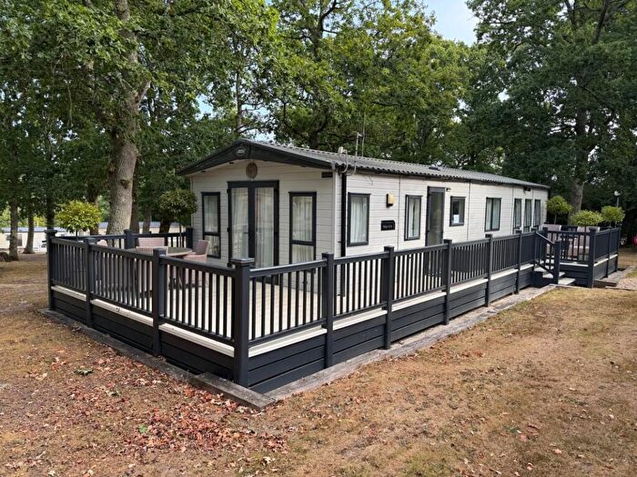 2 Bedroom Park Home For Sale In Bashley Caravan Park, Sway Road, New Milton, BH25