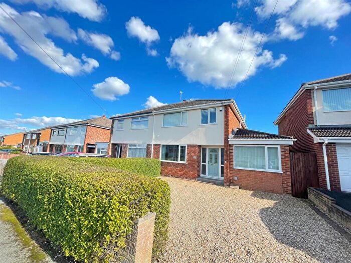 3 Bedroom Semi-Detached House For Sale In Ridgewood Drive, Pensby, Wirral, CH61