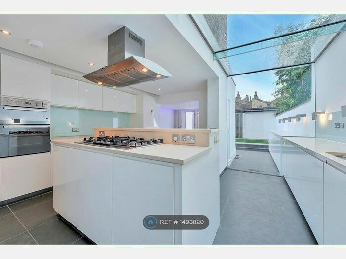 5 Bedroom Terraced House To Rent In Elliotts Row, London, SE11