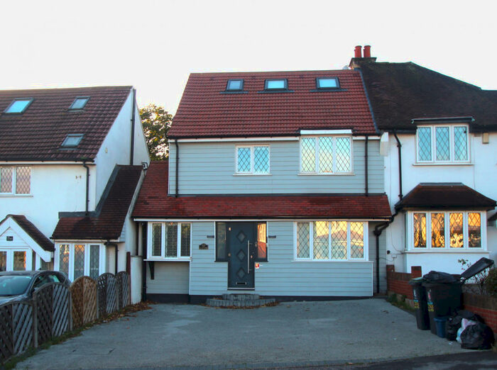 4 Bedroom Semi-Detached House To Rent In Fencepiece Road, Chigwell, Essex, IG7