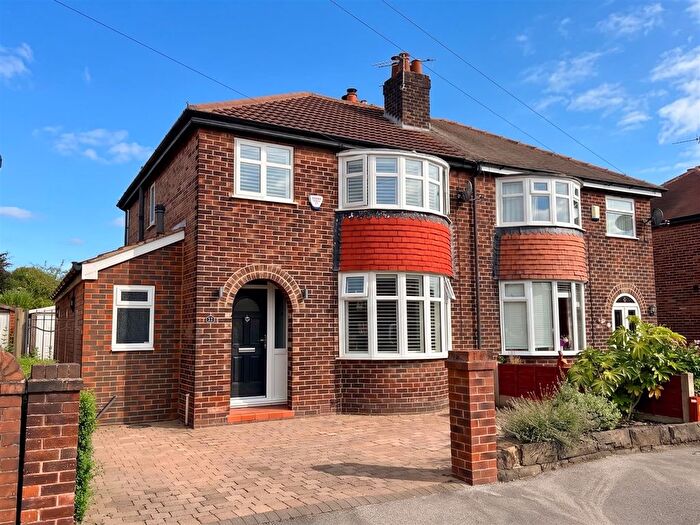 3 Bedroom Semi-Detached House For Sale In Ash Grove, Timperley, WA15