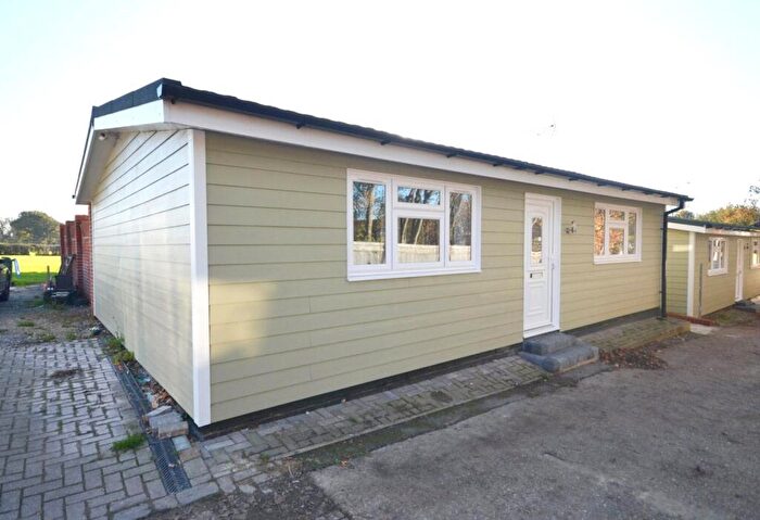 2 Bedroom Bungalow To Rent In Durley Brook Road, Durley, Southampton, Hampshire, SO32