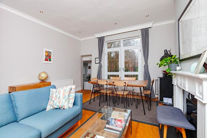 2 Bedroom Flat To Rent In Fellows Road, Belsize Park, NW3