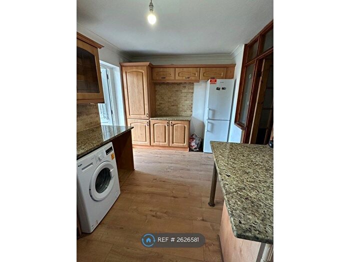 3 Bedroom Terraced House To Rent In Belvedere Road, London, E10
