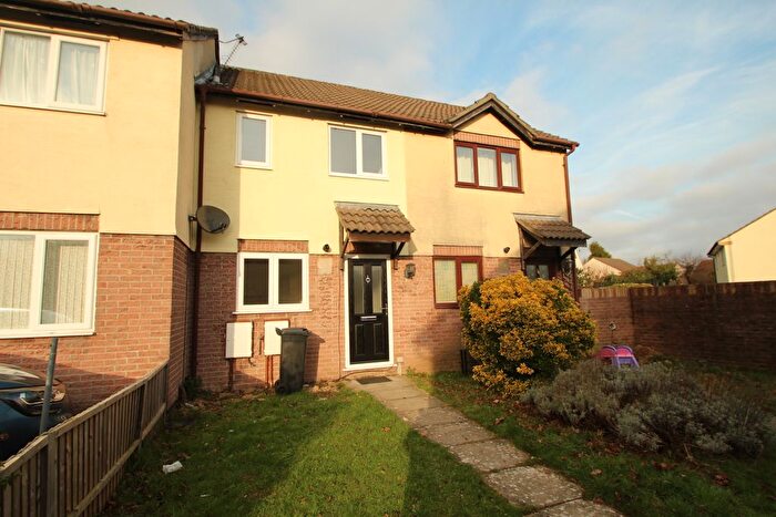 2 Bedroom Property To Rent In Apseleys Mead, Bristol, BS32