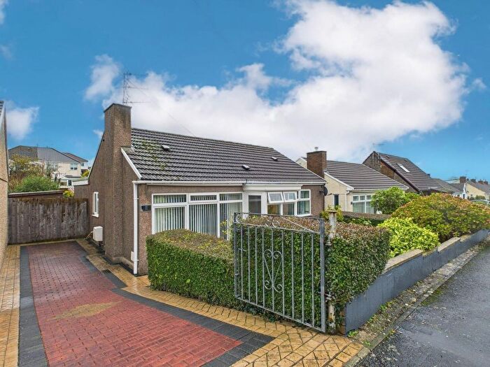 2 Bedroom Detached Bungalow For Sale In Oaklands Avenue, Bridgend, CF31