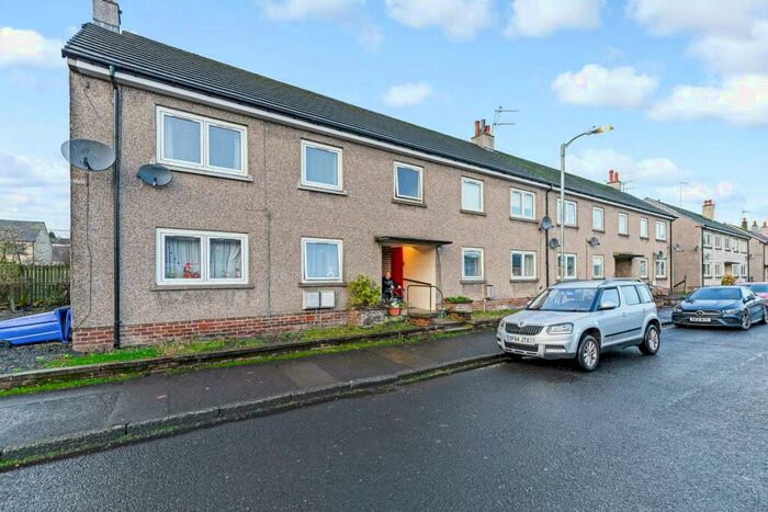 1 Bedroom Apartment To Rent In Harvey Terrace, Lochwinnoch, PA12