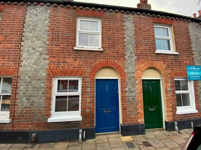 3 Bedroom Terraced House To Rent In High Street, Theale, Reading, RG7