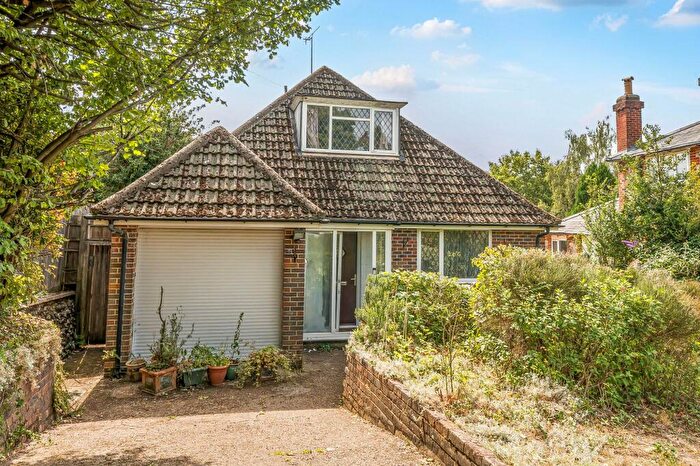 3 Bedroom Detached Bungalow For Sale In Marlpit Lane, Coulsdon, CR5