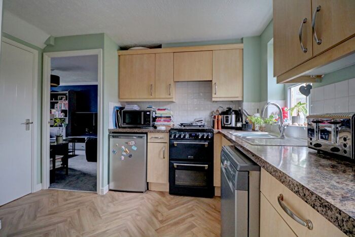 4 Bedroom Detached House For Sale In Siskin Close, Kennington, Ashford, TN25