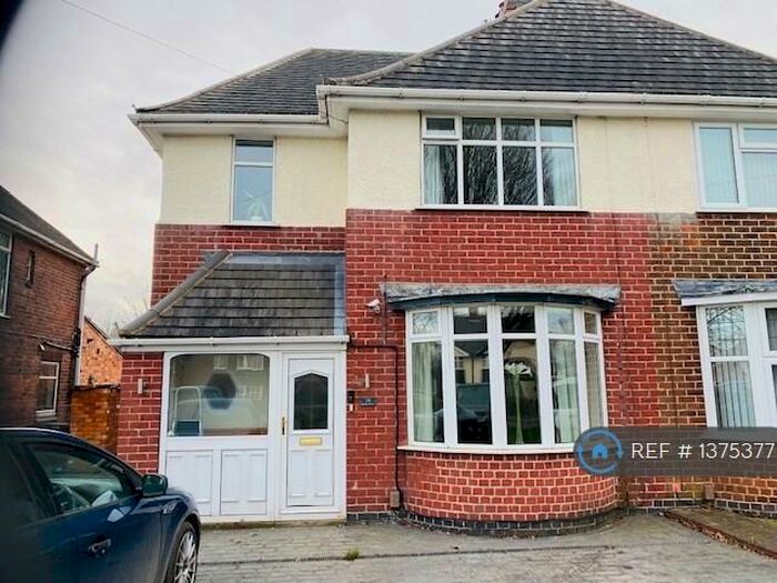 3 Bedroom Semi-Detached House To Rent In Bardon Road, Coalville, LE67