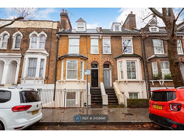 1 Bedroom Flat To Rent In Tredegar Road, Bow, E3