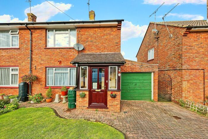 2 Bedroom Semi-Detached House For Sale In Union Road, Bridge, Canterbury, Kent, CT4