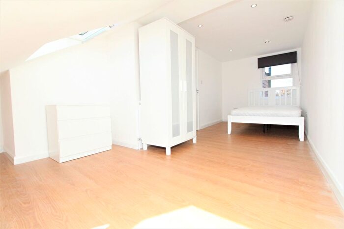 Property To Rent In Reidhaven Road, Plumstead, SE18