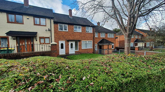 3 Bedroom Semi-Detached House To Rent In Yewtree Avenue, Preston, Lancashire, PR2