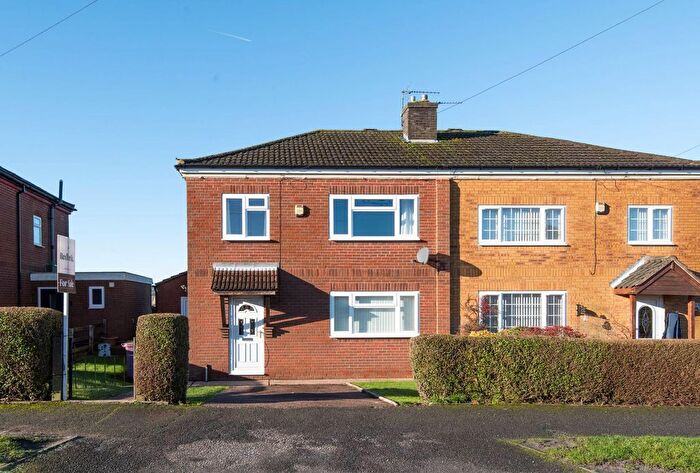 3 Bedroom Semi Detached House For Sale In Shakespeare Street, Grassmoor, S42