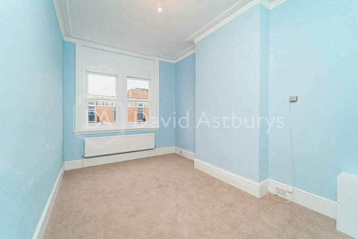 1 Bedroom Apartment To Rent In Crouch End Hill, Crouch End, London, N8