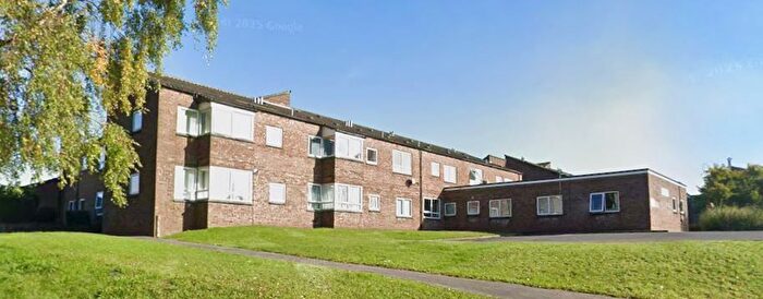 1 Bedroom Flat To Rent In Springhurst House, The Nightingales, Newbury, RG14