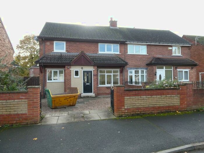 3 Bedroom Semi-Detached House To Rent In Sycamore Grove, Cantley, DN4
