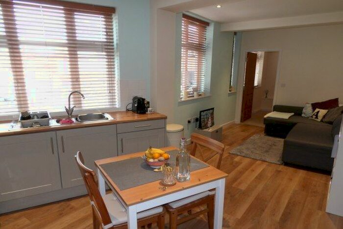 1 Bedroom Flat To Rent In Station Road, Solihull, B91