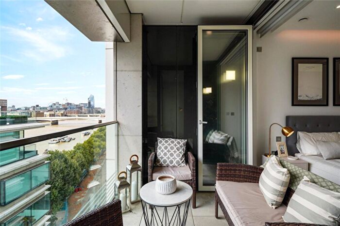 1 Bedroom Apartment To Rent In Sugar Quay, Water Lane, Tower Hill, London, EC3R