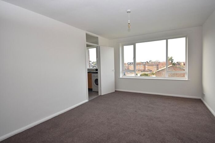 1 Bedroom Flat To Rent In Hatherley Road Sidcup, DA14