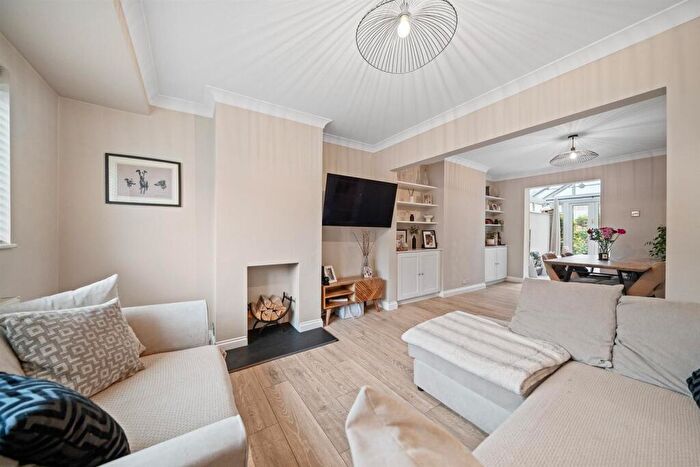 2 Bedroom House For Sale In Elmcroft Road, Orpington, BR6