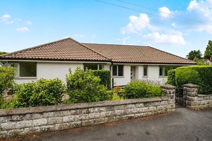 4 Bedroom Detached Bungalow For Sale In Low Wood Grove, Wirral, CH61
