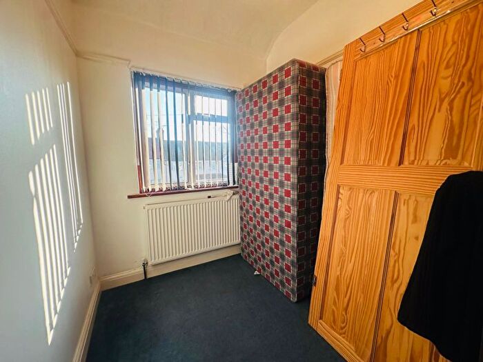 3 Bedroom Terraced House For Sale In Bycroft Road, Southall, UB1