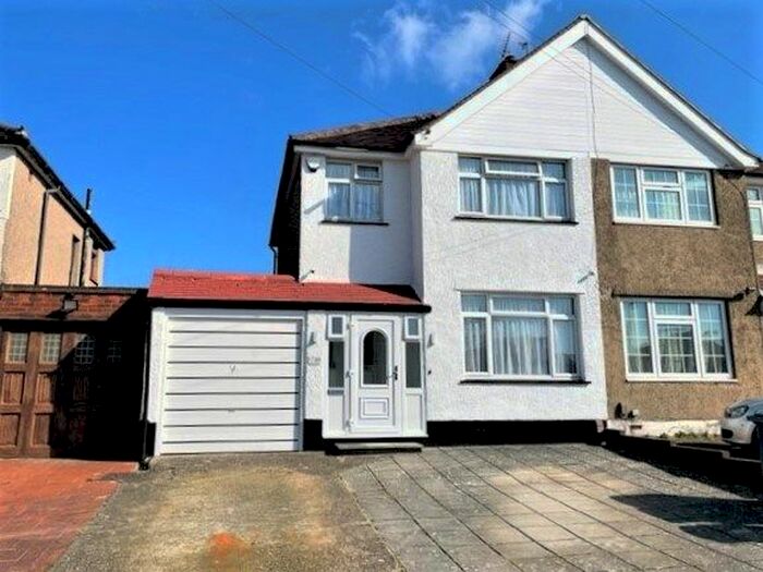 3 Bedroom Semi-Detached House To Rent In Chatsworth Gardens, Harrow, HA2