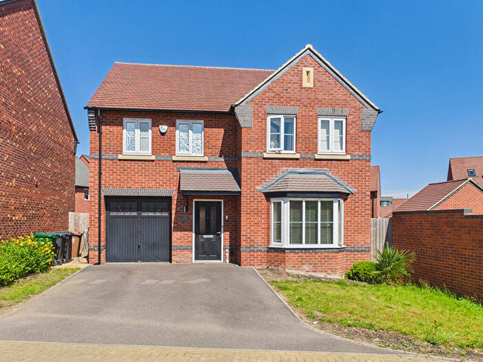 4 Bedroom Detached House For Sale In Danby Road, Littleover, DE23