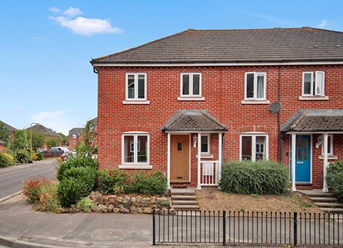 3 Bedroom House For Sale In West Street, Fordingbridge, SP6