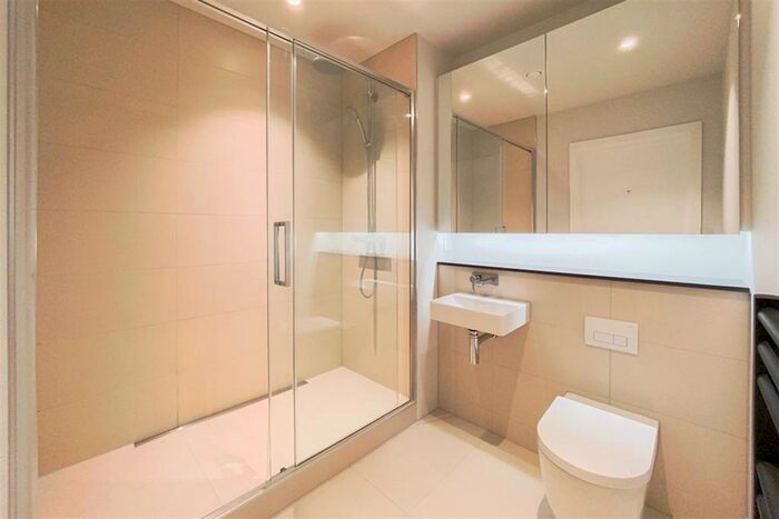 2 Bedroom Apartment To Rent In The Gate, Aspin Lane, M4