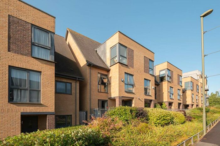 3 Bedroom Terraced House To Rent In Inglis Way, , Mill Hill, London, NW7