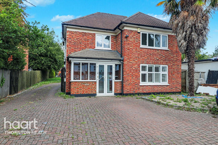 3 Bedroom Detached House For Sale In Parchmore Road, Thornton Heath, CR7
