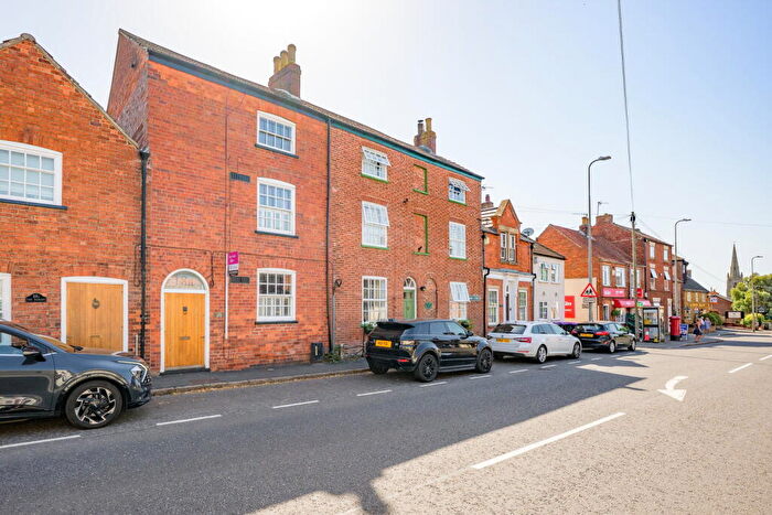 4 Bedroom Terraced House For Sale In High Street In Great Gonerby, Grantham, NG31
