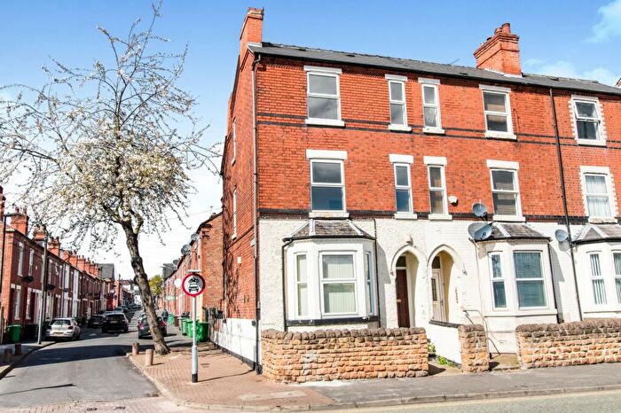 2 Bedroom Apartment To Rent In Colwick Road, NG2