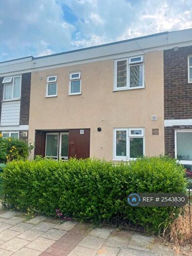 3 Bedroom Terraced House To Rent In Leather Gardens, London, E15