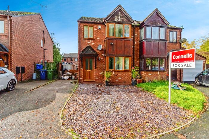 3 Bedroom Semi Detached House For Sale In Chetwynd Park, Cannock, WS12
